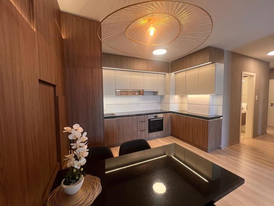 Karzo Property Lk 206 ブダペスト エクステリア 写真