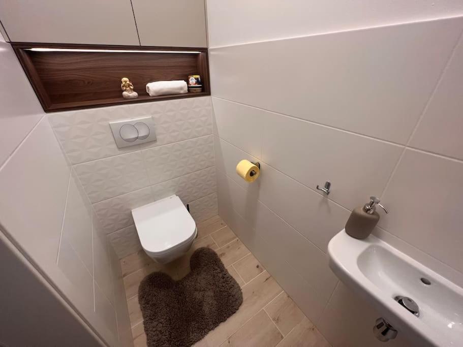 Karzo Property Lk 206 ブダペスト エクステリア 写真