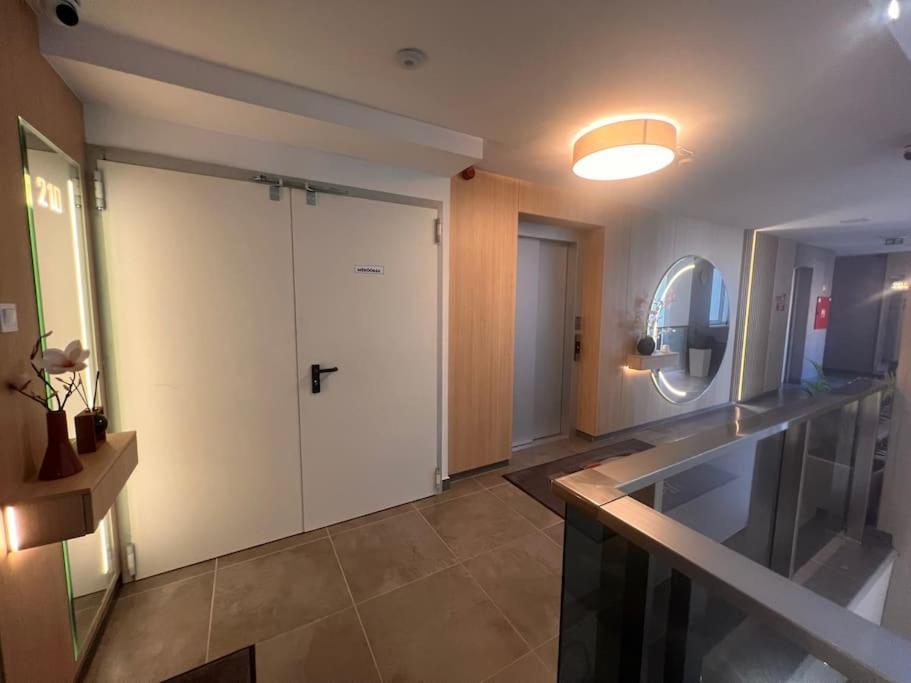 Karzo Property Lk 206 ブダペスト エクステリア 写真