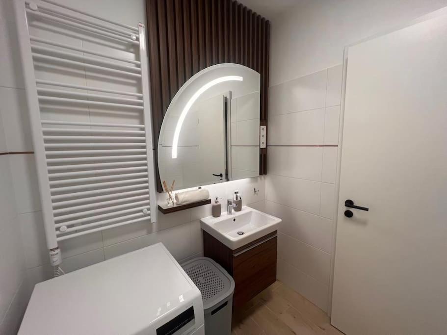 Karzo Property Lk 206 ブダペスト エクステリア 写真